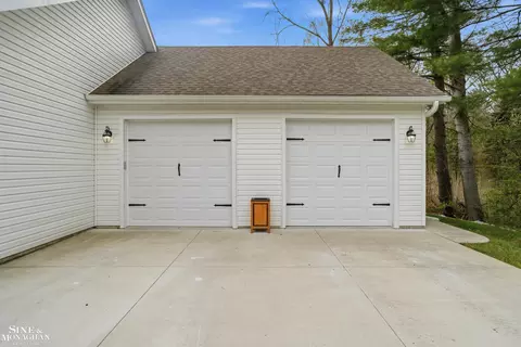 Other - 668 S Bartlett, Saint Clair, MI 48079 photo 2 of 15
