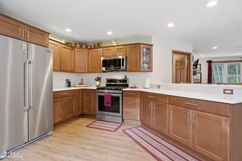 Kitchen - 668 S Bartlett, Saint Clair, MI 48079 photo 2 of 4