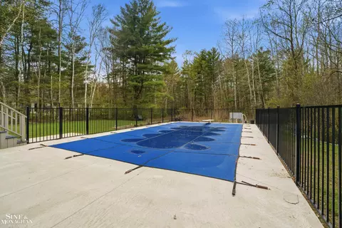 Exterior - 668 S Bartlett, Saint Clair, MI 48079 photo 7 of 13