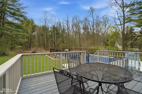Exterior - 668 S Bartlett, Saint Clair, MI 48079 photo 9 of 13