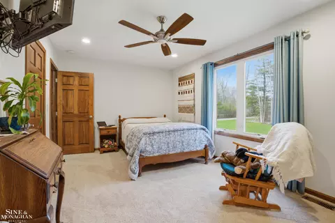 Bedroom - 668 S Bartlett, Saint Clair, MI 48079 photo 2 of 6
