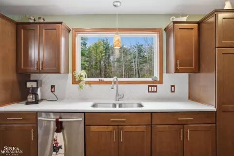 Kitchen - 668 S Bartlett, Saint Clair, MI 48079 photo 3 of 4