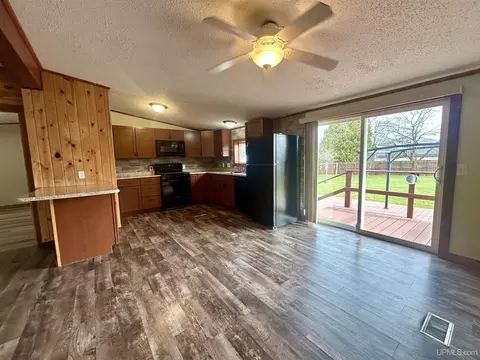 Kitchen - e9574 Prospect Street, Munising, MI 49862 photo 1 of 3