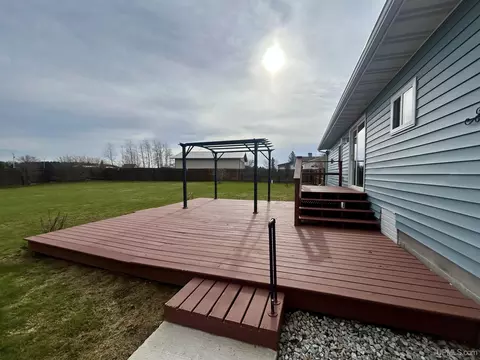 Exterior - e9574 Prospect Street, Munising, MI 49862 photo 6 of 8