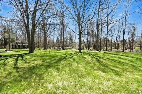 Exterior - 12821 S Basell, Hemlock, MI 48626 photo 5 of 6