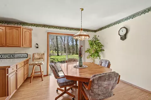 Dining - 12821 S Basell, Hemlock, MI 48626 photo 1 of 1