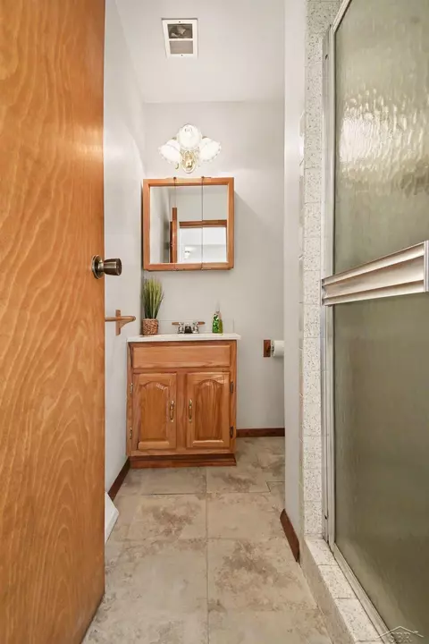 Bath - 12821 S Basell, Hemlock, MI 48626 photo 1 of 3