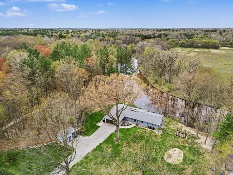 View/Area - 1607 E Putnam, Midland, MI 48640 photo 2 of 3