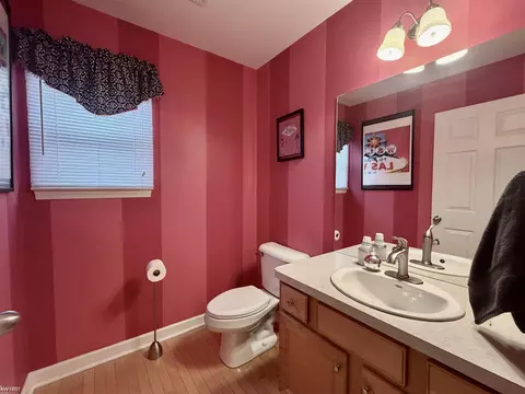 Bath - 2206 Kildare, Davison, MI 48423 photo 1 of 6