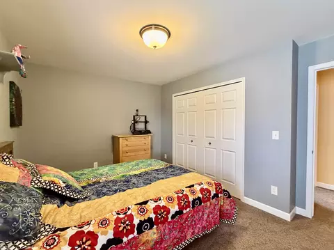 Bedroom - 2206 Kildare, Davison, MI 48423 photo 5 of 8