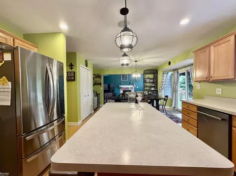 Kitchen - 2206 Kildare, Davison, MI 48423 photo 5 of 5