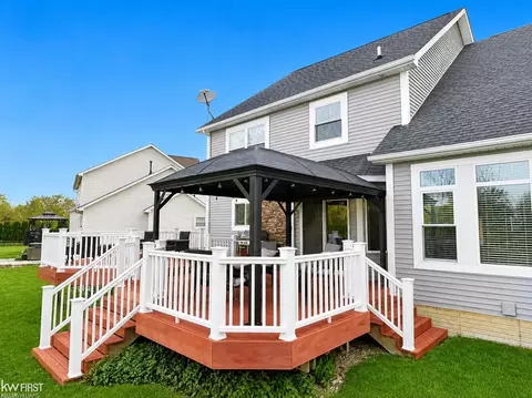 Exterior - 2206 Kildare, Davison, MI 48423 photo 5 of 7