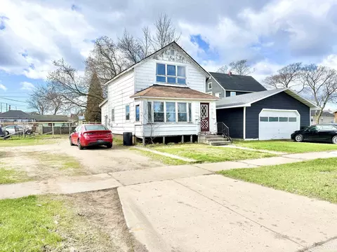 1119 N 3rd, Escanaba, MI 49829
