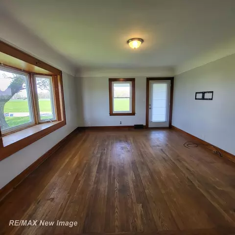 Living - 11700 Busch, Birch Run, MI 48415 photo 1 of 2