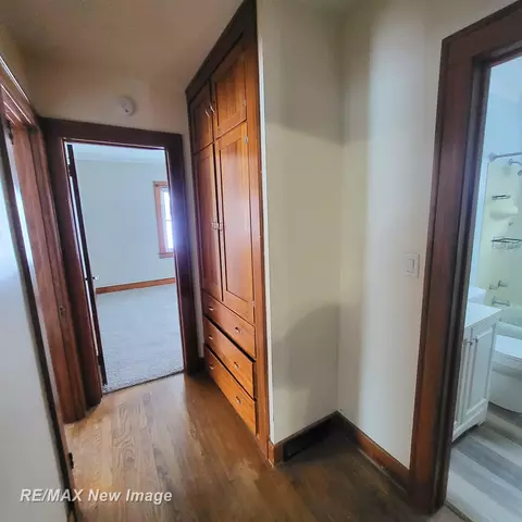 Entry Way - 11700 Busch, Birch Run, MI 48415 photo 2 of 3