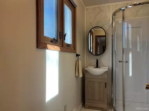 Bath - 255 S Rose, Ishpeming, MI 49849 photo 1 of 8