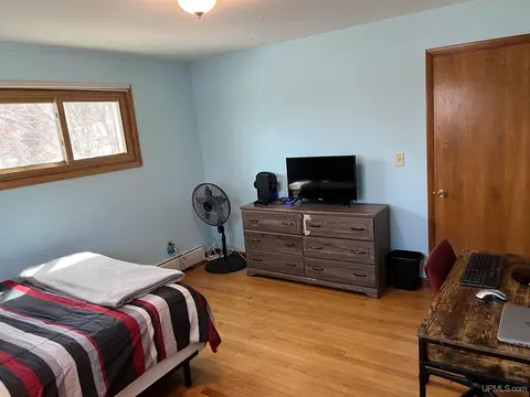 Bedroom - 255 S Rose, Ishpeming, MI 49849 photo 9 of 13