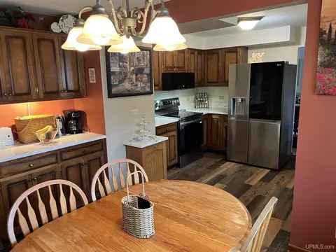 Kitchen - 255 S Rose, Ishpeming, MI 49849 photo 1 of 3