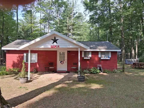 1544 Central, Lake George, MI 48625