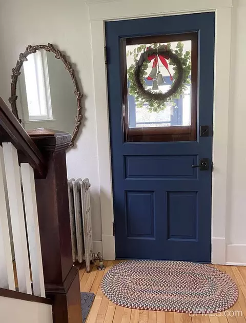 Entry Way - 1313 N Third, Ishpeming, MI 49849 photo 1 of 6