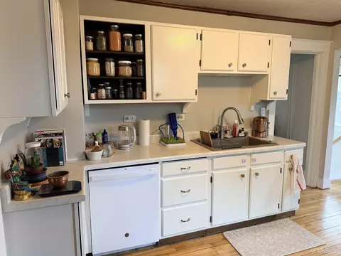 Kitchen - 1313 N Third, Ishpeming, MI 49849 photo 2 of 3