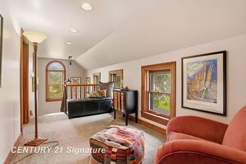 Entry Way - 4815 N Hemlock, Hemlock, MI 48626 photo 8 of 10