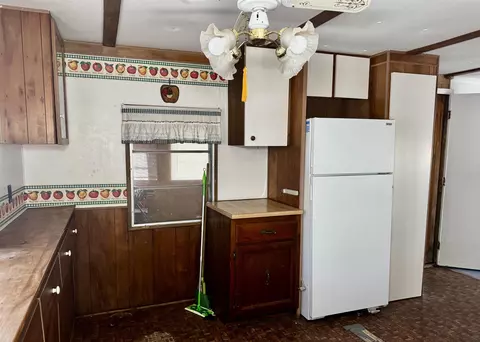 Kitchen - 2691 Ridge, Harrison, MI 48625 photo 2 of 3