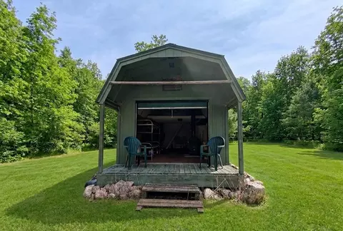 tbd Long, Harrison, MI 48625