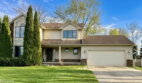 1701 S Delano, Saint Clair, MI 48079