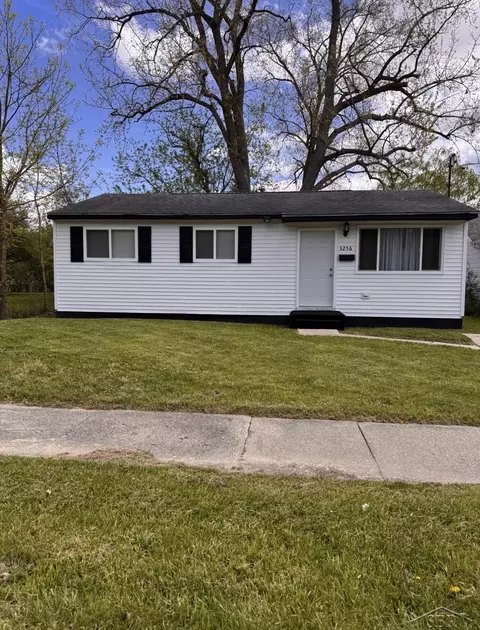 3256 Parkwood, Saginaw, MI 48601