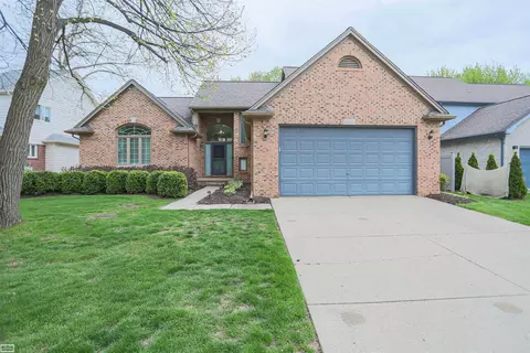 6740 Redford, Troy, MI 48085