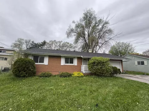 2950 Arlington, Saginaw, MI 48601