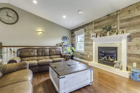 Living - 8681 Rynn, Kenockee, MI 48006 photo 2 of 3