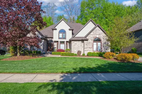 43697 Vintners Pl, Sterling Heights, MI 48314