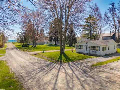 7426 Birchwood, Lexington, MI 48450