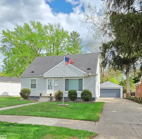 1589 Hampton, Mount Clemens, MI 48043