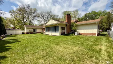 Exterior - 1566 Riverview, Monroe, MI 48162 photo 2 of 7