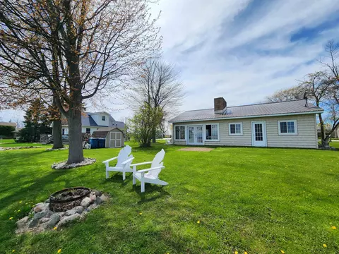 5816 Avalon, Pinconning, MI 48650