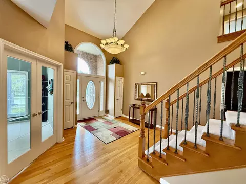 Entry Way - 54959 Danielle, New Baltimore, MI 48047 photo 2 of 4