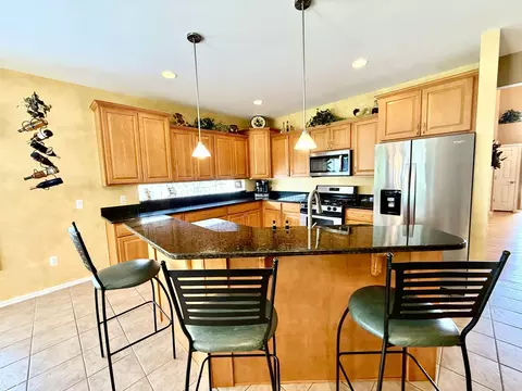 Kitchen - 54959 Danielle, New Baltimore, MI 48047 photo 5 of 10