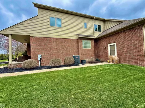 Exterior - 54959 Danielle, New Baltimore, MI 48047 photo 15 of 18