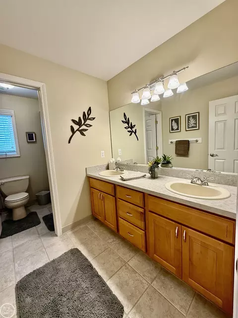 Bath - 54959 Danielle, New Baltimore, MI 48047 photo 7 of 8