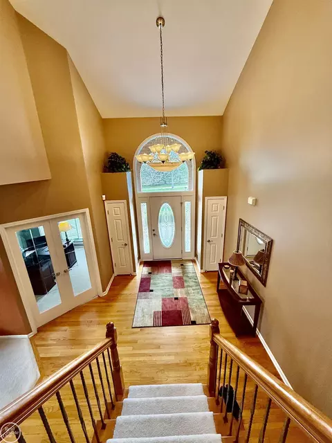 Entry Way - 54959 Danielle, New Baltimore, MI 48047 photo 3 of 4