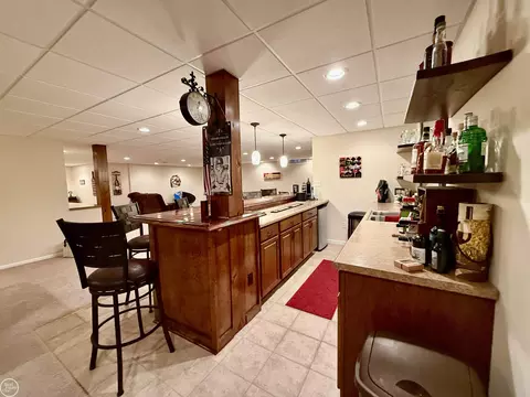 Kitchen - 54959 Danielle, New Baltimore, MI 48047 photo 9 of 10