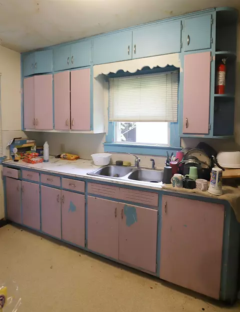 Kitchen - 1717 Stevenson, Flint, MI 48504 photo 1 of 2