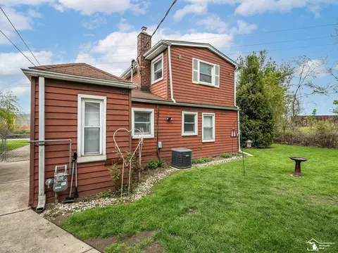 Exterior - 18800 Wall, Melvindale, MI 48122 photo 3 of 7