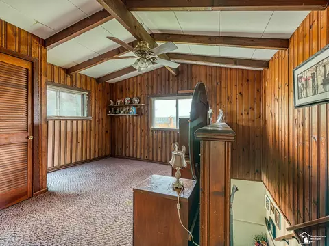 Entry Way - 18800 Wall, Melvindale, MI 48122 photo 1 of 2