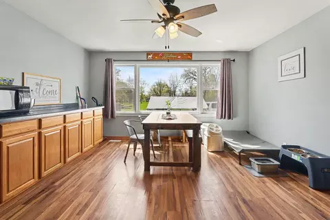Dining - 119 Chippewa, Kawkawlin, MI 48631 photo 1 of 1
