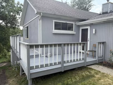 Exterior - 1390 Flushing, Flushing, MI 48433 photo 3 of 12