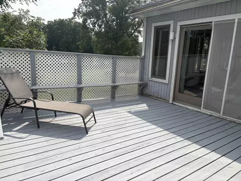 Exterior - 1390 Flushing, Flushing, MI 48433 photo 5 of 12